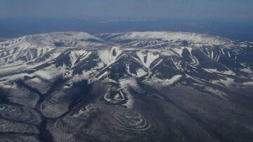 В Японии туристка погибла во время фотосъемки на железнодорожном пути.