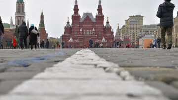 Россиянкам, прибывшей из Нью-Йорка в Париж без билета, запрещено посещение аэропортов.