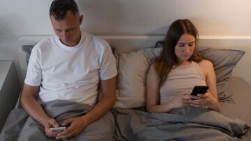 Особенности оформления билетов по загранпаспорту удивили туристов.