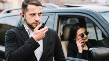 Переполненный рейс Эмирейтс провел 14-часовую беспосадочную полет.