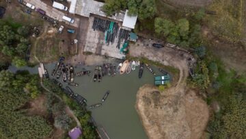 Крушение вертолёта с туристами в Нью-Йорке на Гудзоне