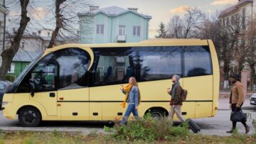 В аэропорту Сочи продолжаются задержки десятков рейсов.