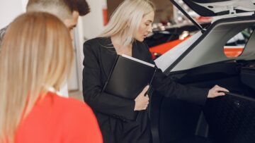 В некоторых популярных отелях Сочи все места на июнь заняты.