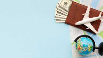 В Венеции обмелели каналы из-за засухи.