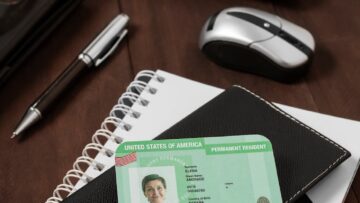 В Исландии извержение вулкана Фаградальсфьядль последовало за землетрясением.