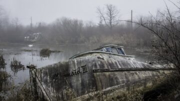 В Кабардино-Балкарии со скалы упали туристы