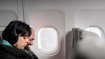 Свежие овощи контрабандным путем: бортпроводники Philippine Airlines оказались в центре скандала
