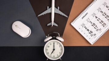 Власти Сочи призывают туристов покинуть пляжи и вернуться в отели