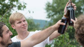 В Суздале к Новому году места в гостиницах почти разобрали.