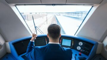 Самолет, вылетевший из Красноярска, совершил незапланированную посадку во Владивостоке.