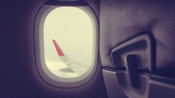 Австрийская авиакомпания Austrian Airlines отменила сотни рейсов из-за забастовки