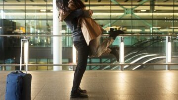 На рейс не допустили российских путешественников из-за отсутствия посадочных талонов