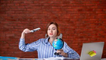 Иностранным туристам в Индии предоставят бесплатные визы