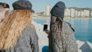 Задержки авиарейсов произошли из-за закрытия воздушного пространства на Ближнем Востоке