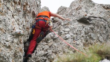 В Смоленске началось активное восстановление крепостной стены.
