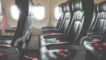 Экоактивисты разместили листовки на картине Боттичелли в галерее Уффици