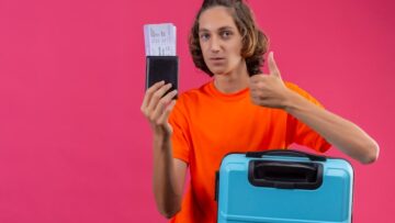 Вулкан Ключевской на Камчатке извергся, пепел поднялся на 8 километров