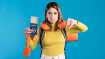 Десятки рейсов задержаны и отменены в московских аэропортах