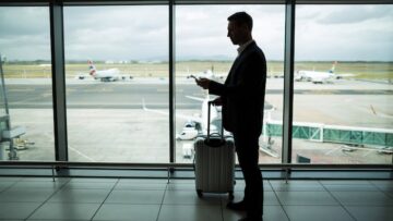 Евросоюз рассматривает возможность расширения на десять новых стран.