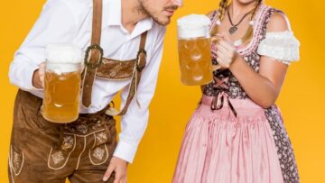 Российский турист получил травмы, упав с водопада в Мьянме