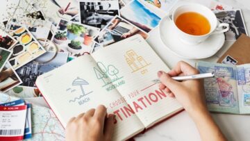 Европейский союз рекомендовал авиакомпаниям избегать полетов над территорией Ливана и Израиля.