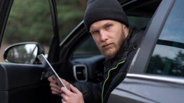 Турист повредил стену Колизея, не осознавая его исторической ценности