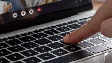 Туристы получили компенсацию за задержку рейса: отель с прекрасным видом