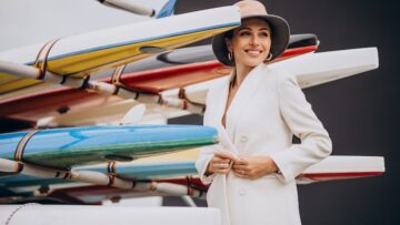 Российская туристка пострадала от укуса акулы на Мальдивах