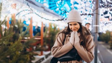 Круизному лайнеру Astoria Grande отказали в заходе в порт Стамбула