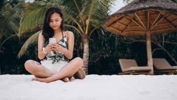 В Иркутске женщину с младенцем не допустили к авиарейсу