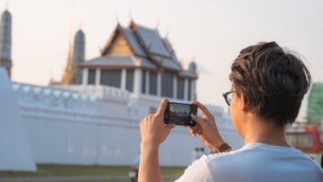 Авиакомпания Air Arabia возместит стоимость билетов туристу с онкологическим заболеванием