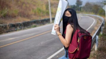 Пассажиропоток российских авиакомпаний сократился, сообщает Росавиация