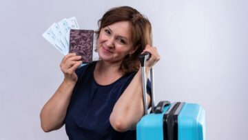 Вылет в Египет из Тюмени задержан на 14 часов из-за технической неисправности