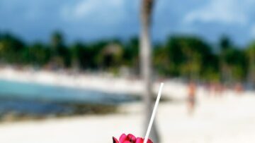 Россиянин скончался во время экскурсии в Таиланде