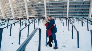 Сотрудники аэропорта Сочи помогли пассажиру, ставшему жертвой мошенников