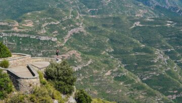 Авиарейсы из Сухума свяжут с семью российскими городами