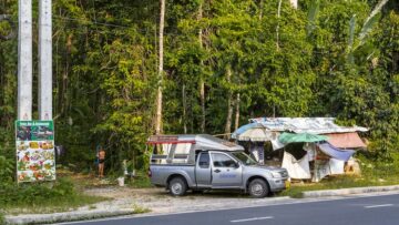 Российская туристка пострадала на Мальдивах в результате нападения акулы.
