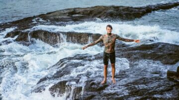 Турист получил компенсацию в миллион рублей из-за травмы спины на экскурсии в Дагестане