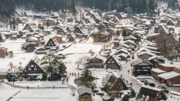 Снегопад повлек за собой временное закрытие пограничного пункта Верхний Ларс.