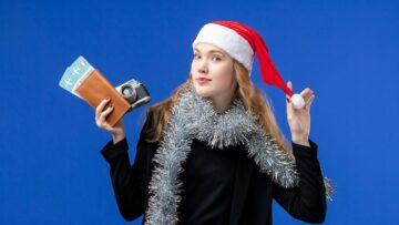 Туристов задержит: рейсы в Хургаду и Стамбул отправятся с опозданием на 14–20 часов