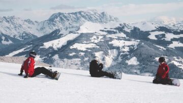 Внуково: из-за снегопада отменены рейсы в Турцию