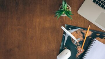 Российские яхтсмены помогли 40 людям во время наводнения в Нячанге