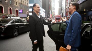 Теперь жителям Санкт-Петербурга не нужно будет добираться до теплых краев через Москву.