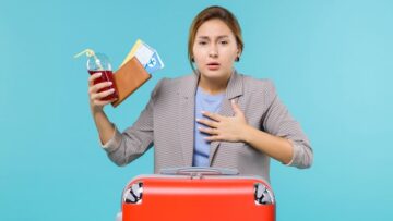 Российская туристка скончалась во Вьетнаме после обрушения камней на туристический автобус.