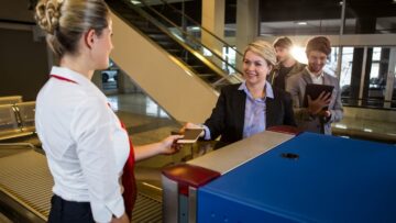 Автобусное сообщение между Петербургом и Финляндией возобновляет Ecolines