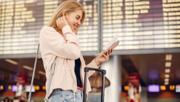 Бесплатный автобус из Дубая теперь доставит туристов в парки развлечений Абу-Даби