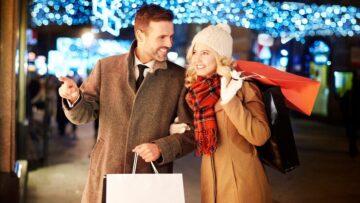 Египет увеличил плату за туристические визы на 20 долларов.